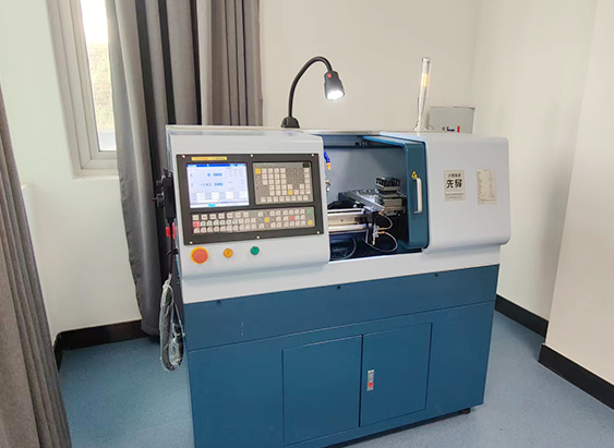 教育數(shù)控技術(shù)需要理論與實(shí)踐結(jié)合