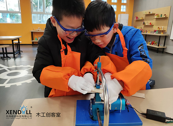 創意木工創客室